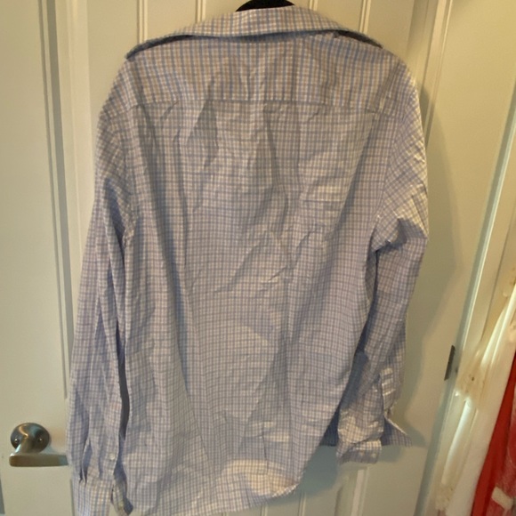 SOLD❌Michael Kors Button Up - Picture 2 of 3